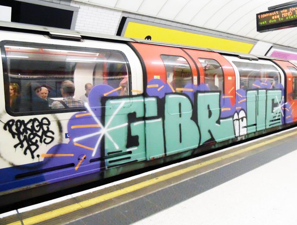 graffiti subway gbr london UK running