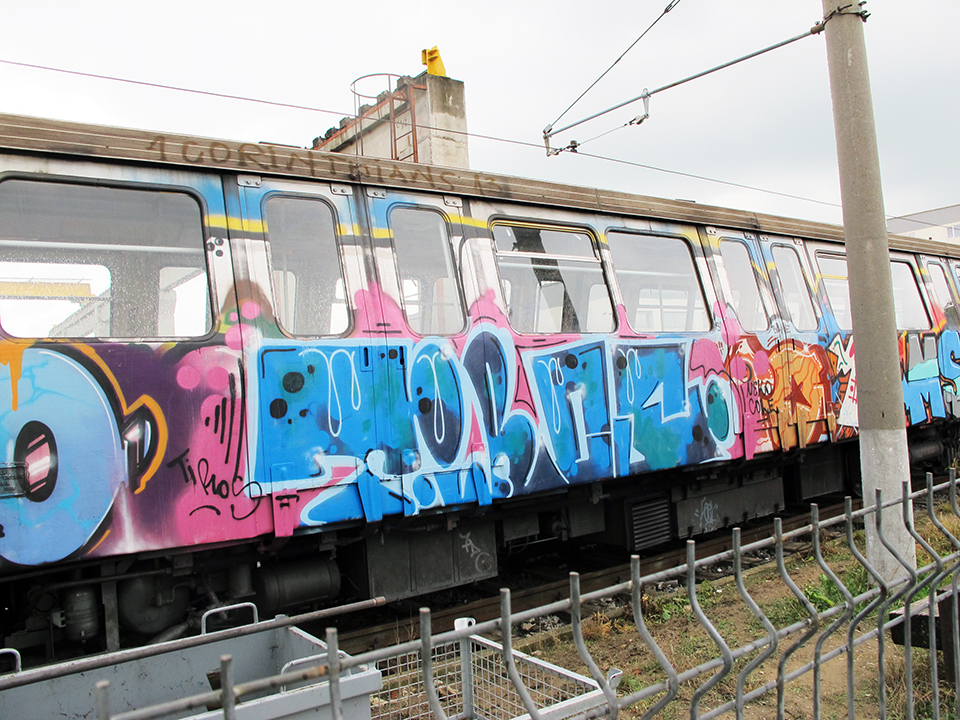 graffiti subway tiros tdpes bucharest romania