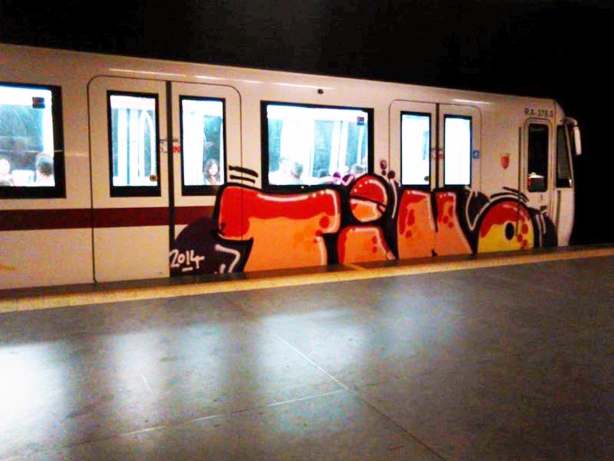 graffiti subway train rome italy tino 2014