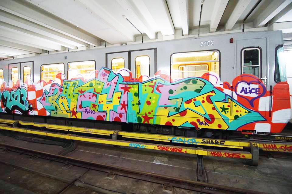 graffiti subway train vienna austria waine tve burner 2013