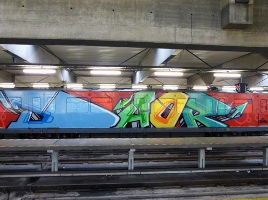 graffiti train subway vienna austria daor wholecar