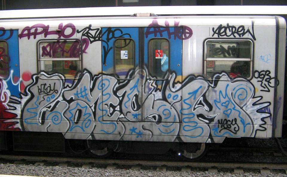 graffiti subway train rome italy lash king