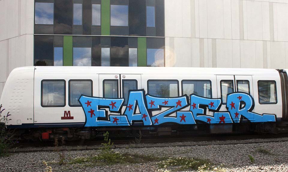 graffiti subway train copenhagen denmark eazer