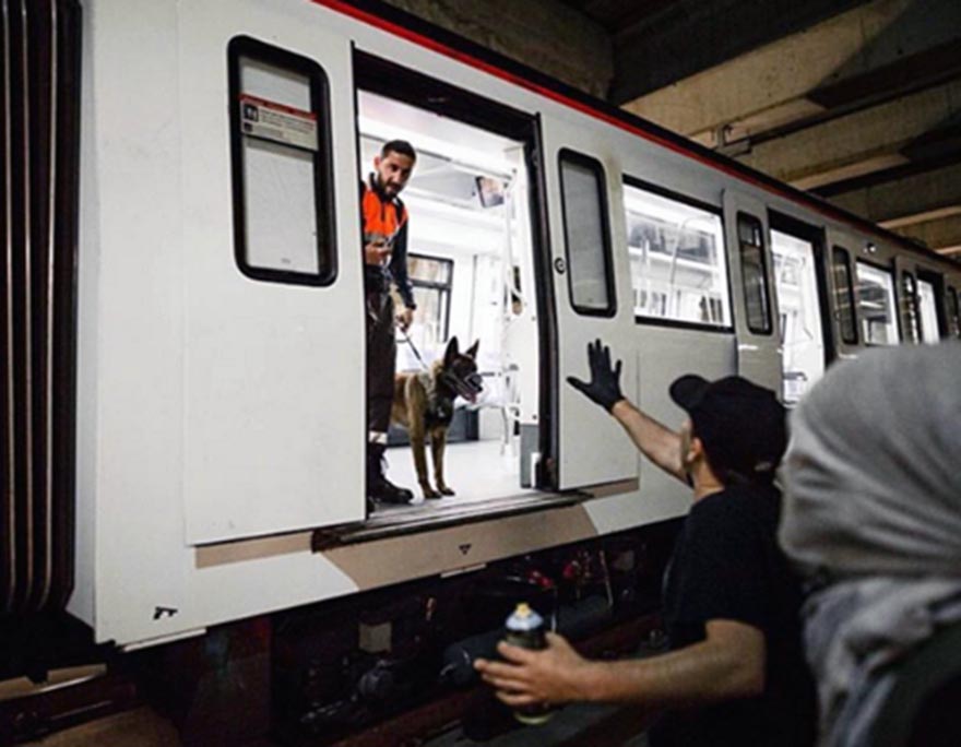 graffiti train subway barcelona spain securitydog