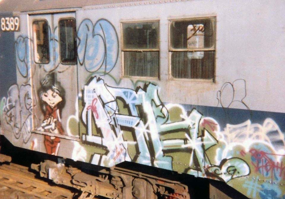 graffiti subway train 1980s newyork nyc usa kr.one kolorstorm 