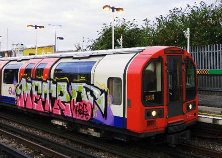 graffiti train subway metro london uk running 2016