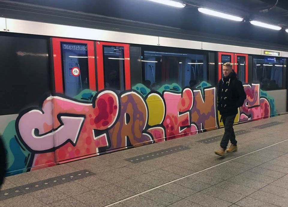 graffiti train subway metro amsterdam holland fofs friends running