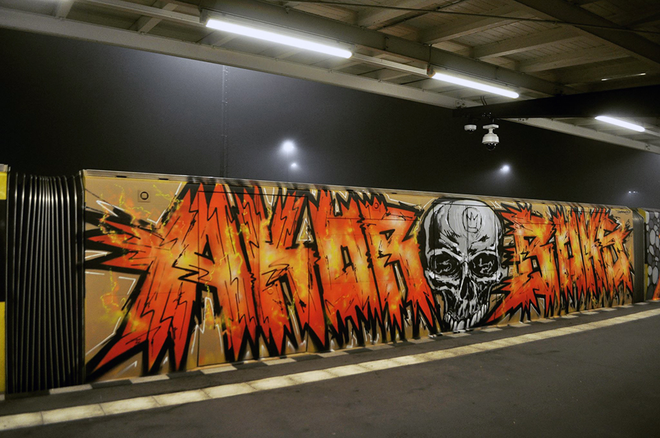 writing trains subway graffiti berlin germany damagers2 dvd akor boks
