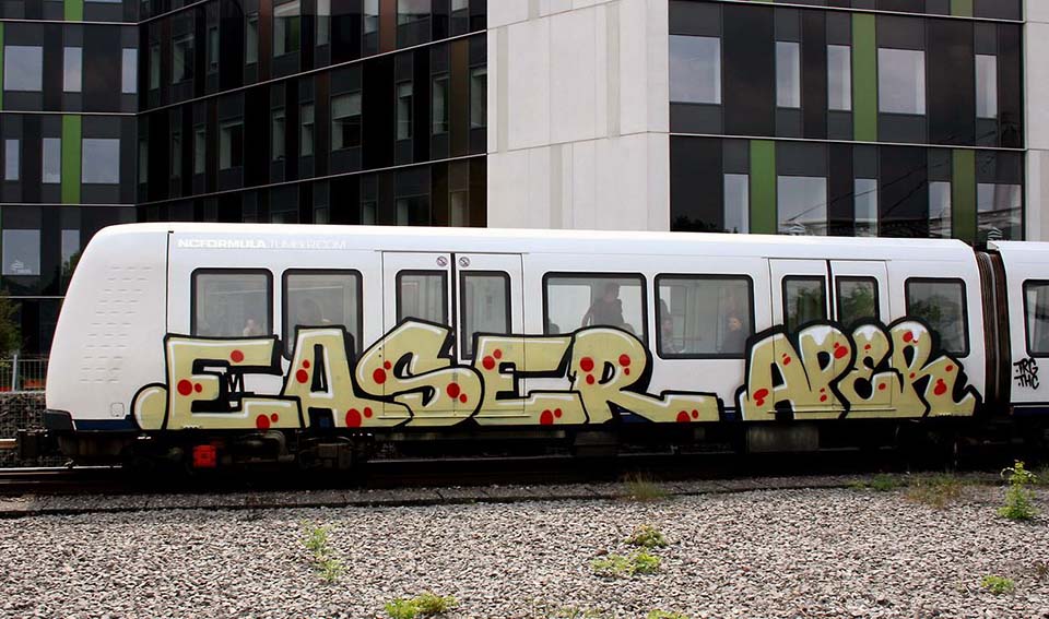 graffiti train subway writing copenhagen denmark easer aper 2017