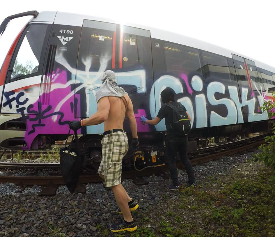 graffiti train subway writing metro prague czech republic fcisk backjump action