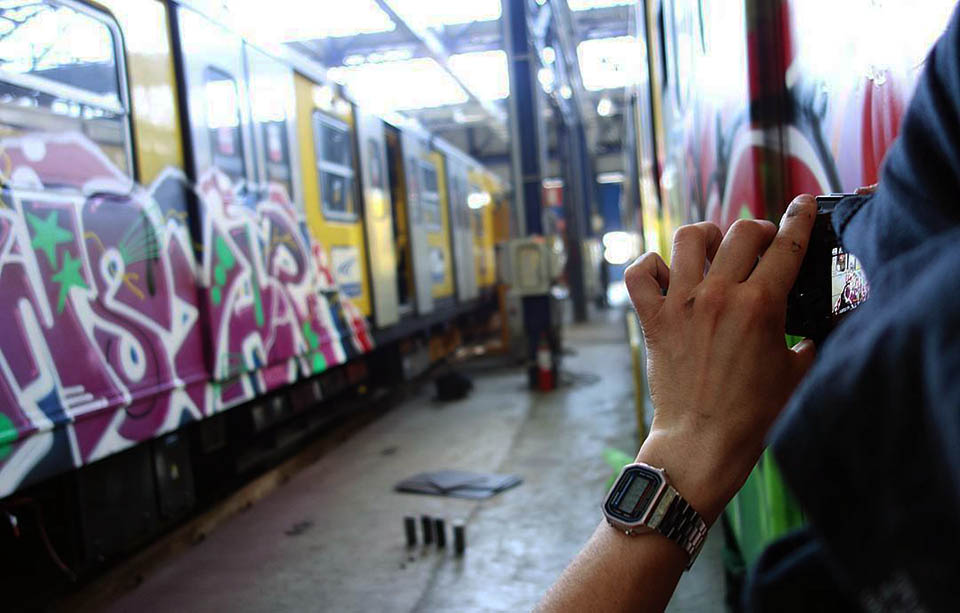 graffiti train subway writing naples italy action photo 2017