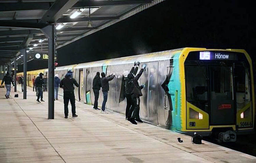 graffiti train subway writing berlin germany wholecar action